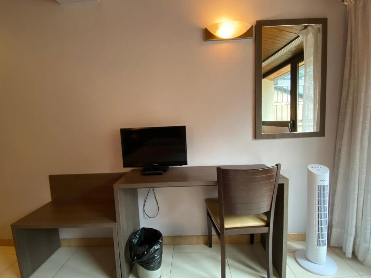 Somriu Hotel City M28 Андорра-ла-Велья Екстер'єр фото