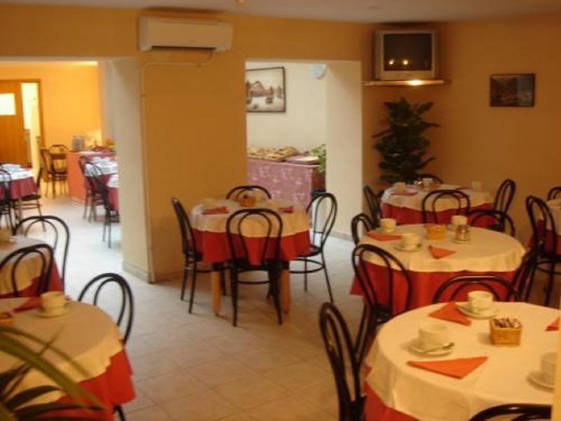 Somriu Hotel City M28 Андорра-ла-Велья Екстер'єр фото