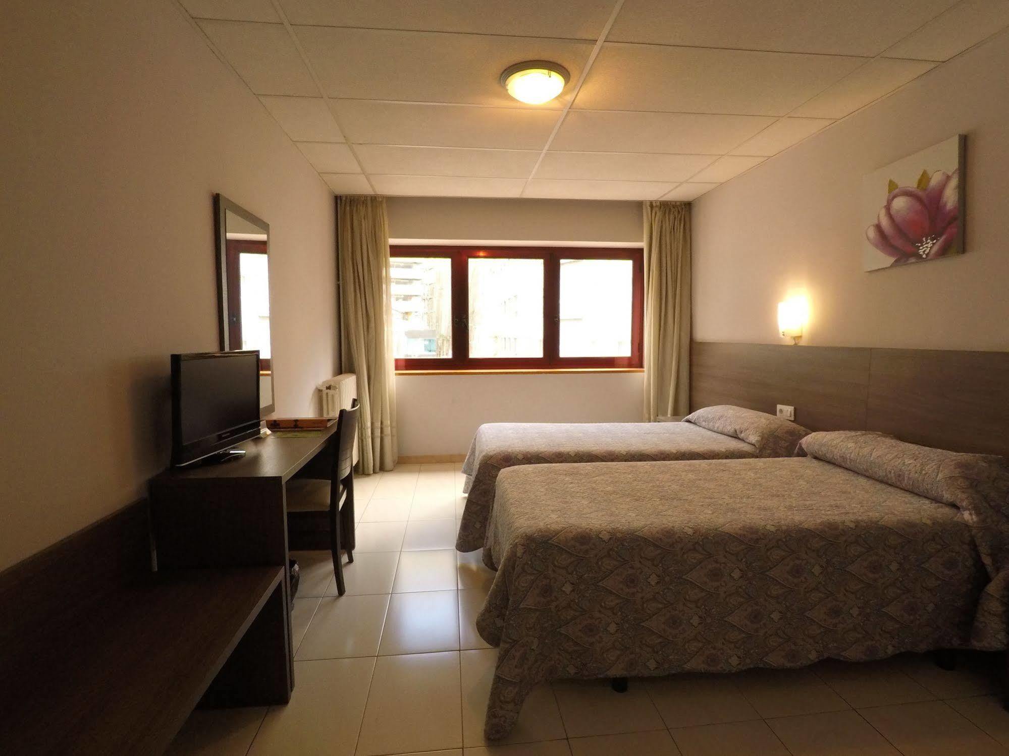 Somriu Hotel City M28 Андорра-ла-Велья Екстер'єр фото